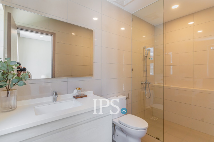 5 Bedroom Luxury Villa For Sale - Borey Chankiri, Preaek Kampues, Phnnom Penh