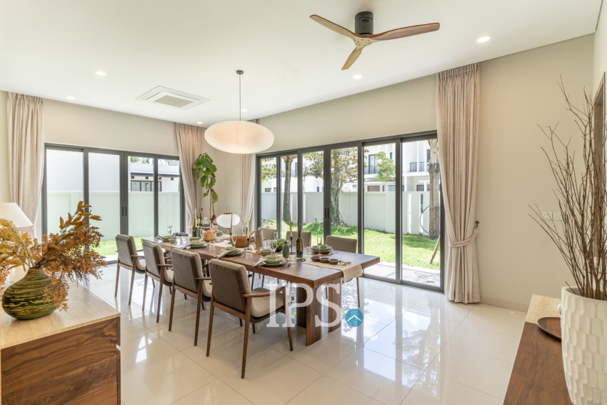 5 Bedroom Luxury Villa For Sale - Borey Chankiri, Preaek Kampues, Phnnom Penh