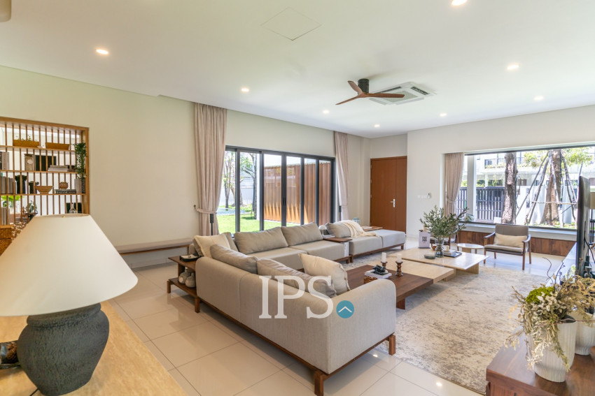 5 Bedroom Luxury Villa For Sale - Borey Chankiri, Preaek Kampues, Phnnom Penh