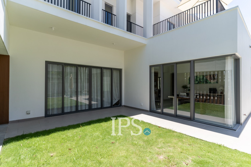 5 Bedroom Luxury Villa For Sale - Borey Chankiri, Preaek Kampues, Phnnom Penh