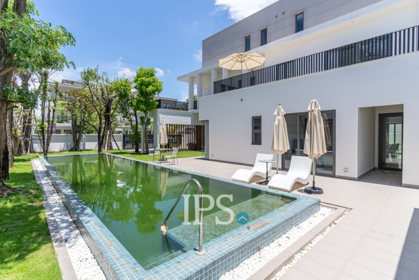 5 Bedroom Luxury Villa For Sale - Borey Chankiri, Preaek Kampues, Phnnom Penh