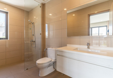 5 Bedroom Luxury Villa For Sale - Borey Chankiri, Preaek Kampues, Phnnom Penh thumbnail
