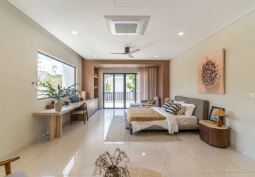 5 Bedroom Luxury Villa For Sale - Borey Chankiri, Preaek Kampues, Phnnom Penh thumbnail