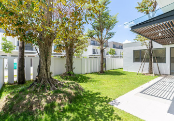 5 Bedroom Luxury Villa For Sale - Borey Chankiri, Preaek Kampues, Phnnom Penh thumbnail