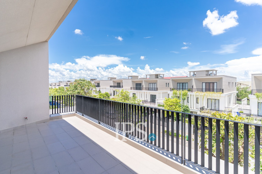 5 Bedroom Luxury Villa For Sale - Borey Chankiri, Preaek Kampues, Phnnom Penh