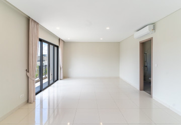 5 Bedroom Luxury Villa For Sale - Borey Chankiri, Preaek Kampues, Phnnom Penh thumbnail