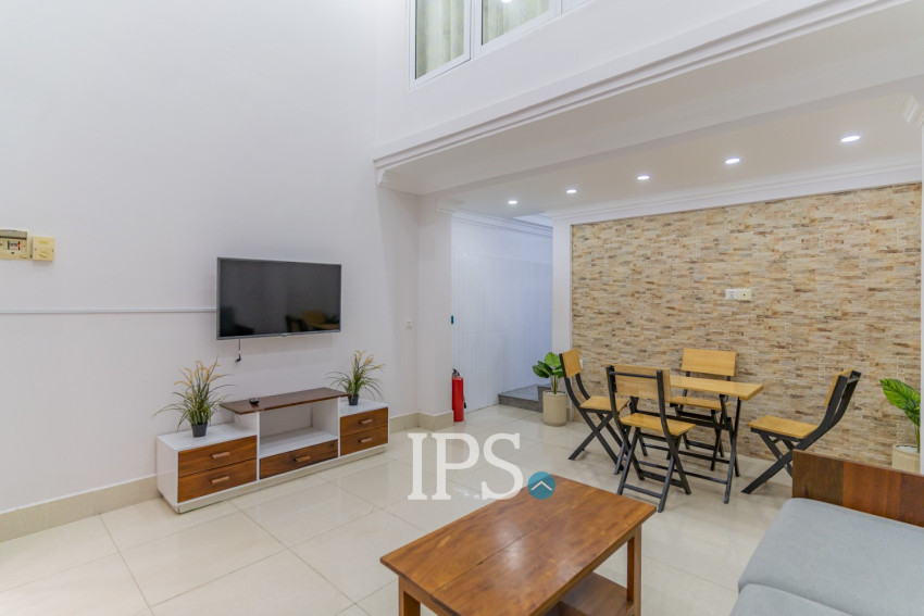 3 Bedroom Townhouse For Rent - Phsar Kandal 1, Phnom Pennh