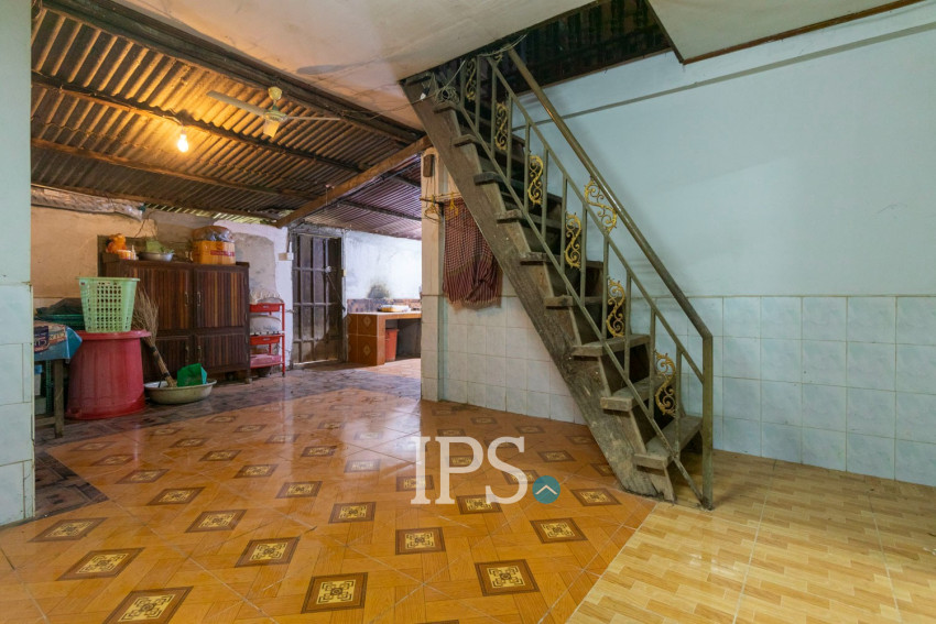 4 Bedroom Wooden House For Rent - Sala Kamreuk, Siem Reap