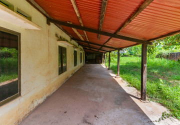 4 Bedroom Wooden House For Rent - Sala Kamreuk, Siem Reap thumbnail