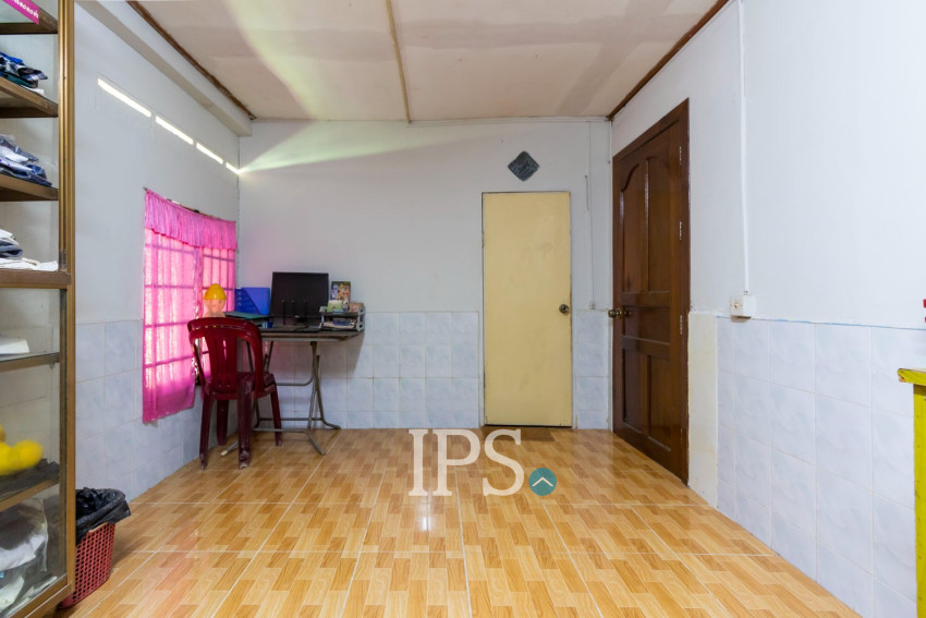 4 Bedroom Wooden House For Rent - Sala Kamreuk, Siem Reap