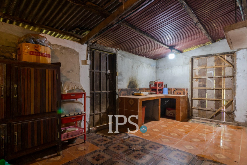 4 Bedroom Wooden House For Rent - Sala Kamreuk, Siem Reap