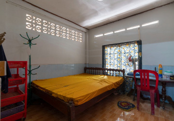4 Bedroom Wooden House For Rent - Sala Kamreuk, Siem Reap thumbnail