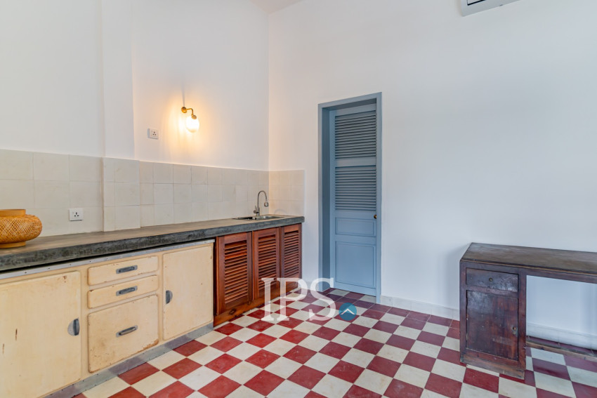 Renovated 1 Bedroom Apartment For Rent - Wat Phnom, Phnom Penh