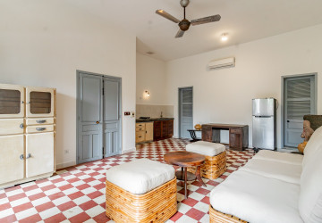Renovated 1 Bedroom Apartment For Rent - Srah Chork, Phnom Penh thumbnail