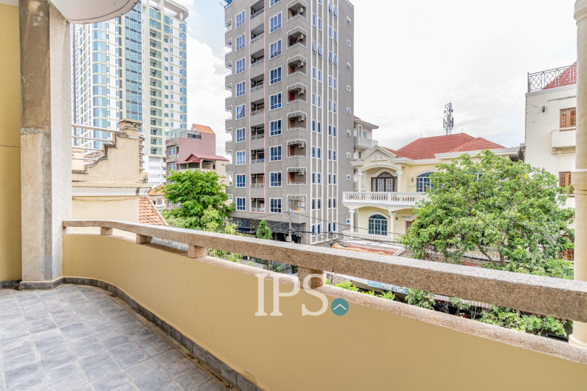 Renovated 1 Bedroom Apartment For Rent - Srah Chork, Phnom Penh