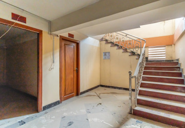 4 Storey Commercial Building For Rent - Phsar Daeum Thkov, Phnom Penh thumbnail