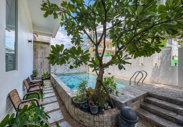 11 Bedroom Hotel Business For Sale - Svay Dangkum, Siem Reap thumbnail