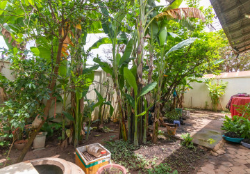 2 Bedroom House For Rent - Chreav, Siem Reap thumbnail