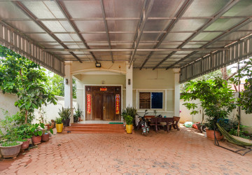 2 Bedroom House For Rent - Chreav, Siem Reap thumbnail