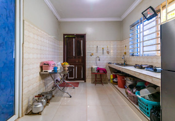 2 Bedroom House For Rent - Chreav, Siem Reap thumbnail