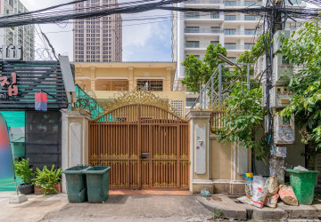6 Room Shophouse For Rent - BKK1, Phnom Penh thumbnail