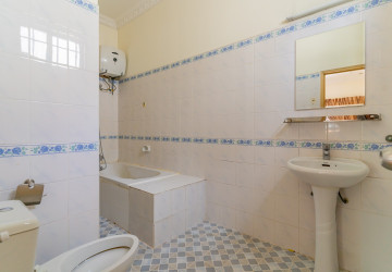 6 Room Shophouse For Rent - BKK1, Phnom Penh thumbnail