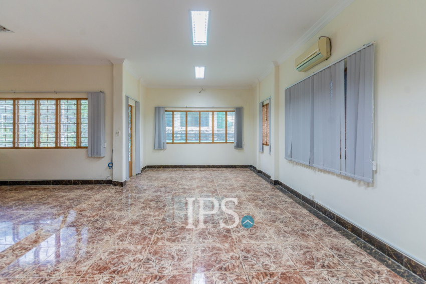 6 Room Shophouse For Rent - BKK1, Phnom Penh