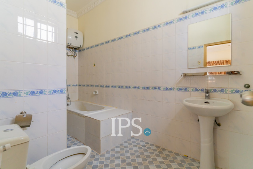 6 Room Shophouse For Rent - BKK1, Phnom Penh