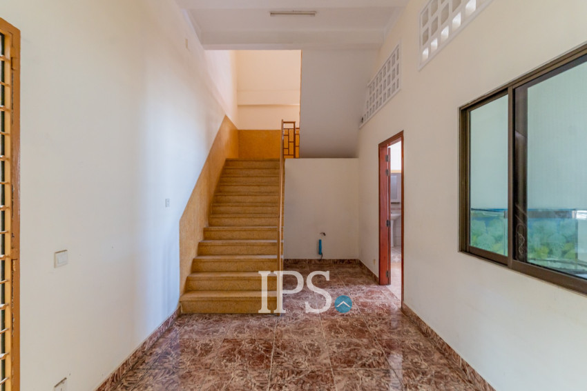 6 Room Shophouse For Rent - BKK1, Phnom Penh