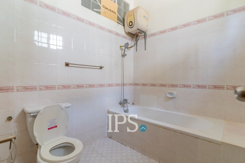 6 Room Shophouse For Rent - BKK1, Phnom Penh