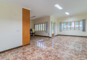 6 Room Shophouse For Rent - BKK1, Phnom Penh thumbnail