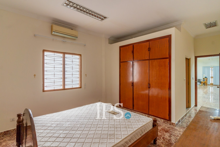 6 Room Shophouse For Rent - BKK1, Phnom Penh