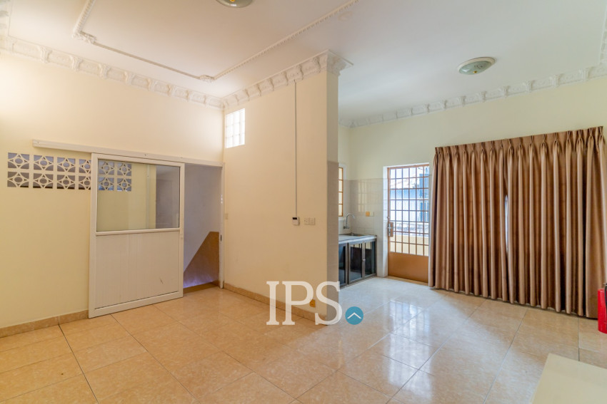 6 Room Shophouse For Rent - BKK1, Phnom Penh