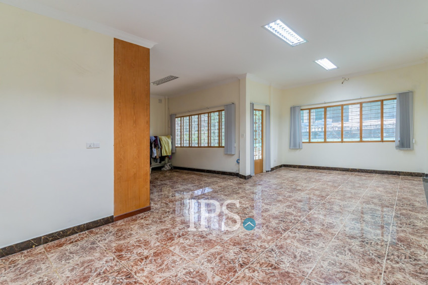 6 Room Shophouse For Rent - BKK1, Phnom Penh