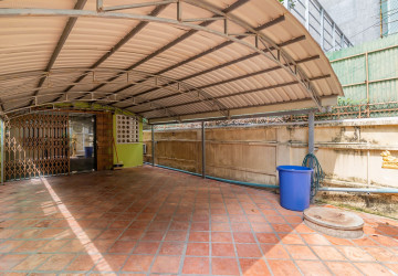 6 Room Shophouse For Rent - BKK1, Phnom Penh thumbnail