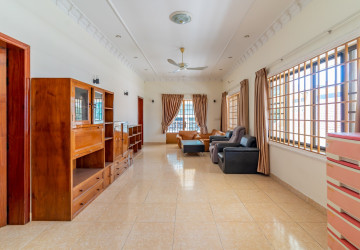 6 Room Shophouse For Rent - BKK1, Phnom Penh thumbnail