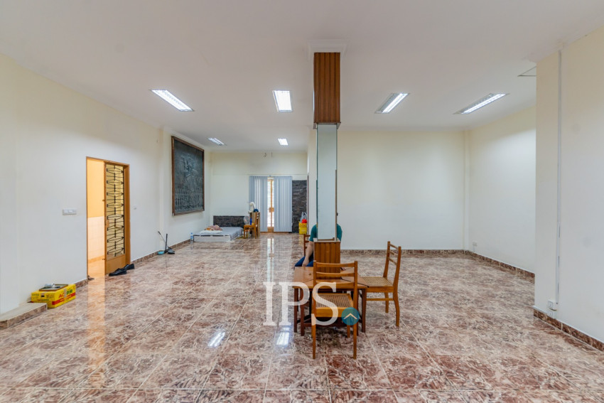 6 Room Shophouse For Rent - BKK1, Phnom Penh