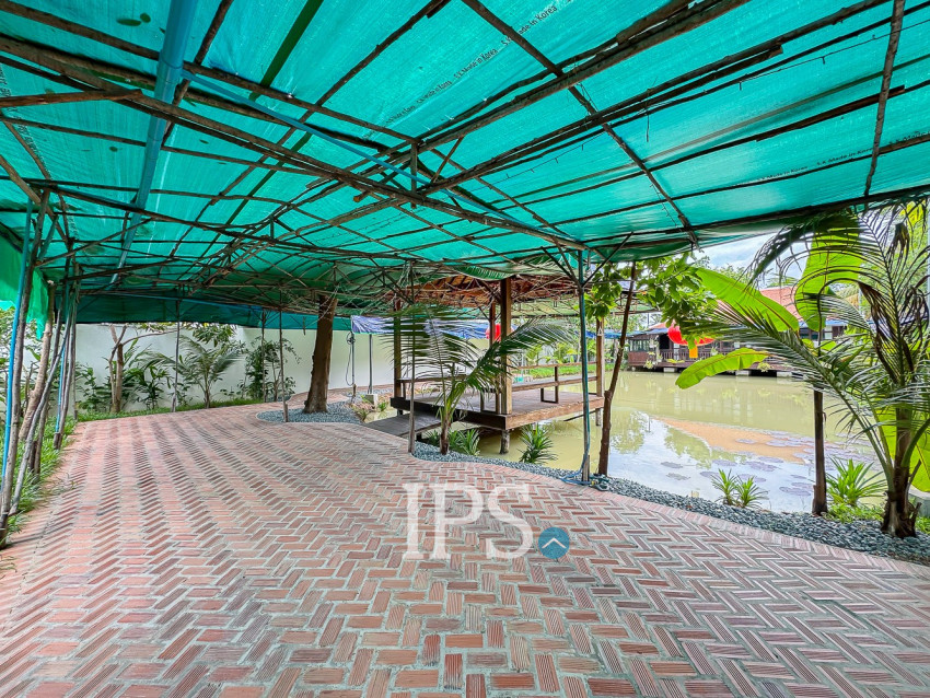 6 Bedroom Villa For Rent - Sangkat Sambour, Siem Reap