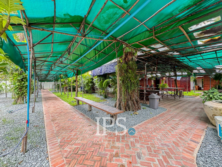 6 Bedroom Villa For Rent - Sangkat Sambour, Siem Reap