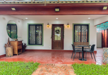 6 Bedroom Villa For Rent - Sangkat Sambour, Siem Reap thumbnail