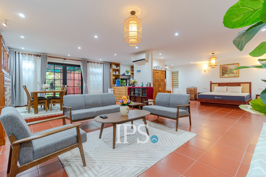 6 Bedroom Villa For Rent - Sangkat Sambour, Siem Reap