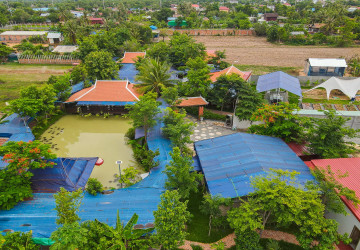 6 Bedroom Villa For Rent - Sangkat Sambour, Siem Reap thumbnail