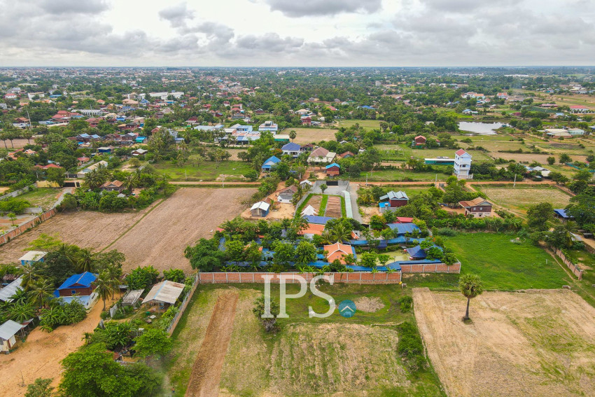 6 Bedroom Villa For Rent - Sangkat Sambour, Siem Reap