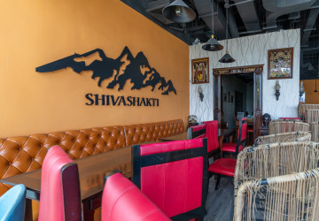 Business Restaurant For Sale - Wat Phnom , Phnom Penh thumbnail
