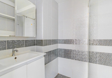 20th Floor 2 Bedroom Condo For Sale - Residence L, BKK3, Phnom Penh thumbnail
