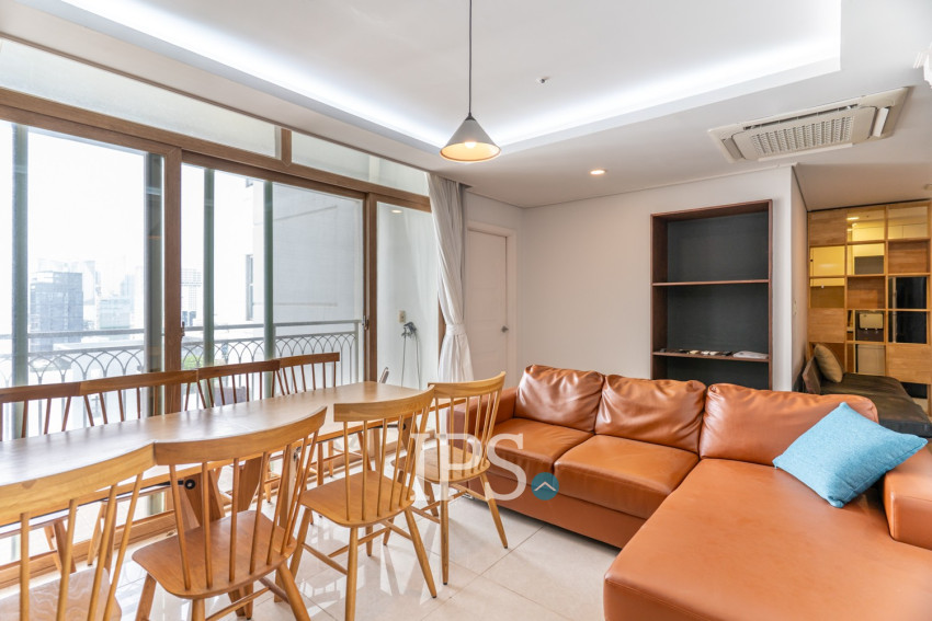 2 Bedroom Condo For Rent - De Castle Royal, BKK1, Phnom Penh