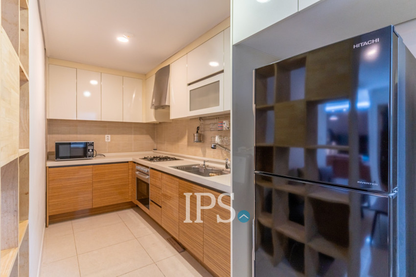 2 Bedroom Condo For Rent - De Castle Royal, BKK1, Phnom Penh
