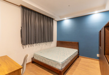 2 Bedroom Condo For Rent - De Castle Royal, BKK1, Phnom Penh thumbnail