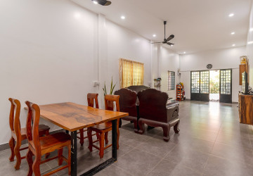 3 Bedroom House For Rent - Kouk Chak, Siem Reap thumbnail
