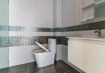 21th Floor 1 Bedroom Condo For Sale - Residence L, BKK3, Phnom Penh thumbnail